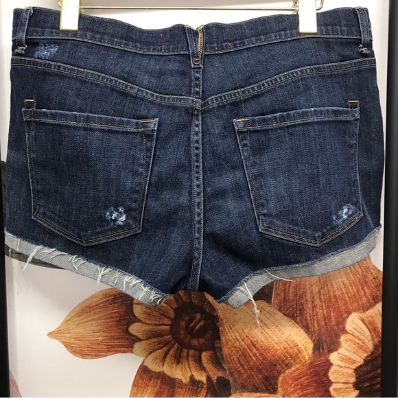 MARC BY MARC JACOBS Denim slouchy distressed shorts! - Picture 6 of 14